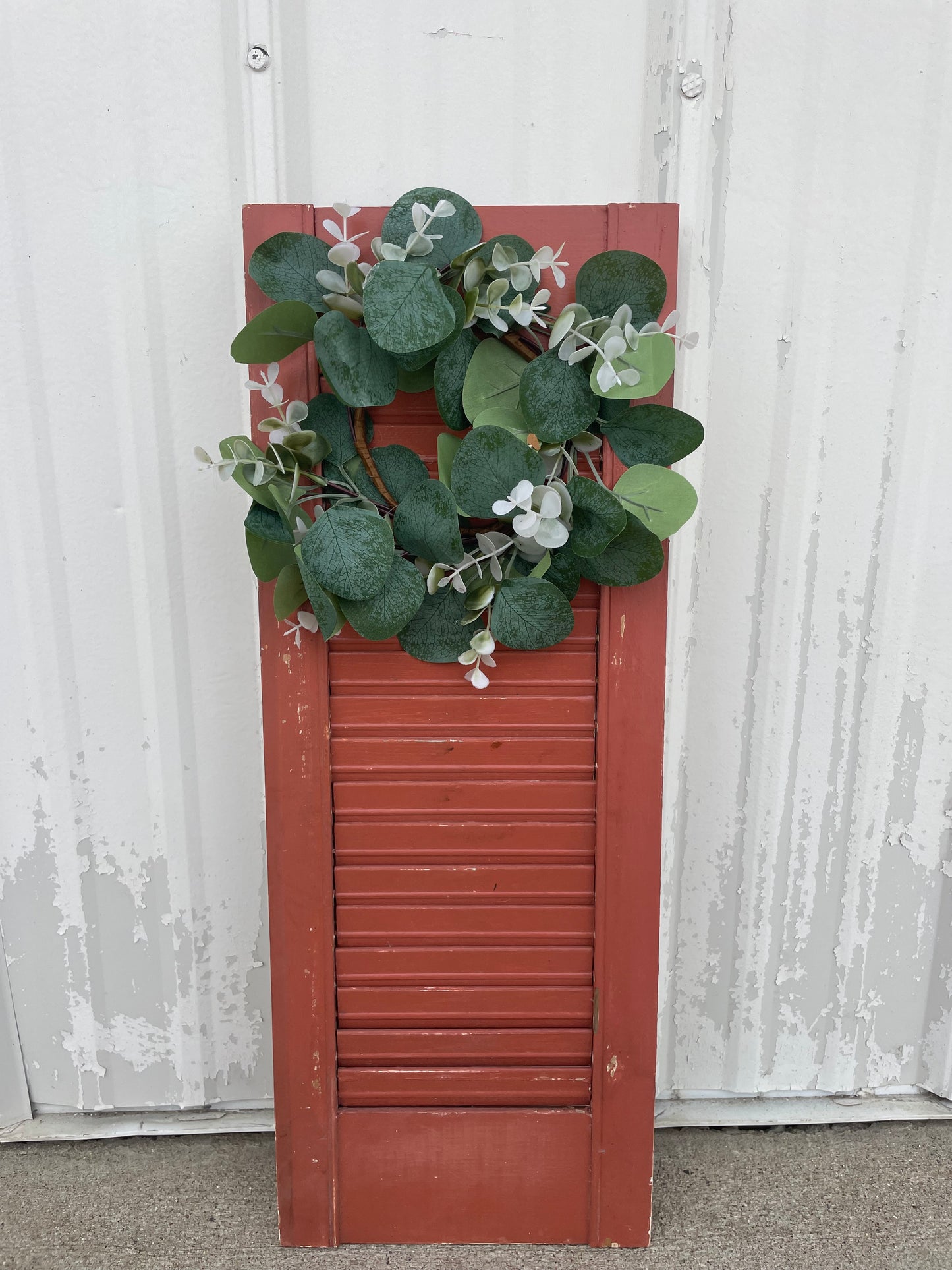 Shutter Decor